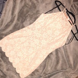 [SOLD] Forever 21 Lace Dress
